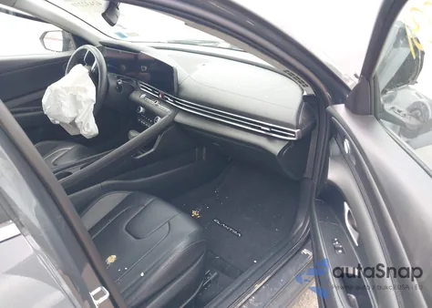 2024 Hyundai Elantra Limited z USA, uszkodzony, nr VIN KMHLP4DG2RU658492